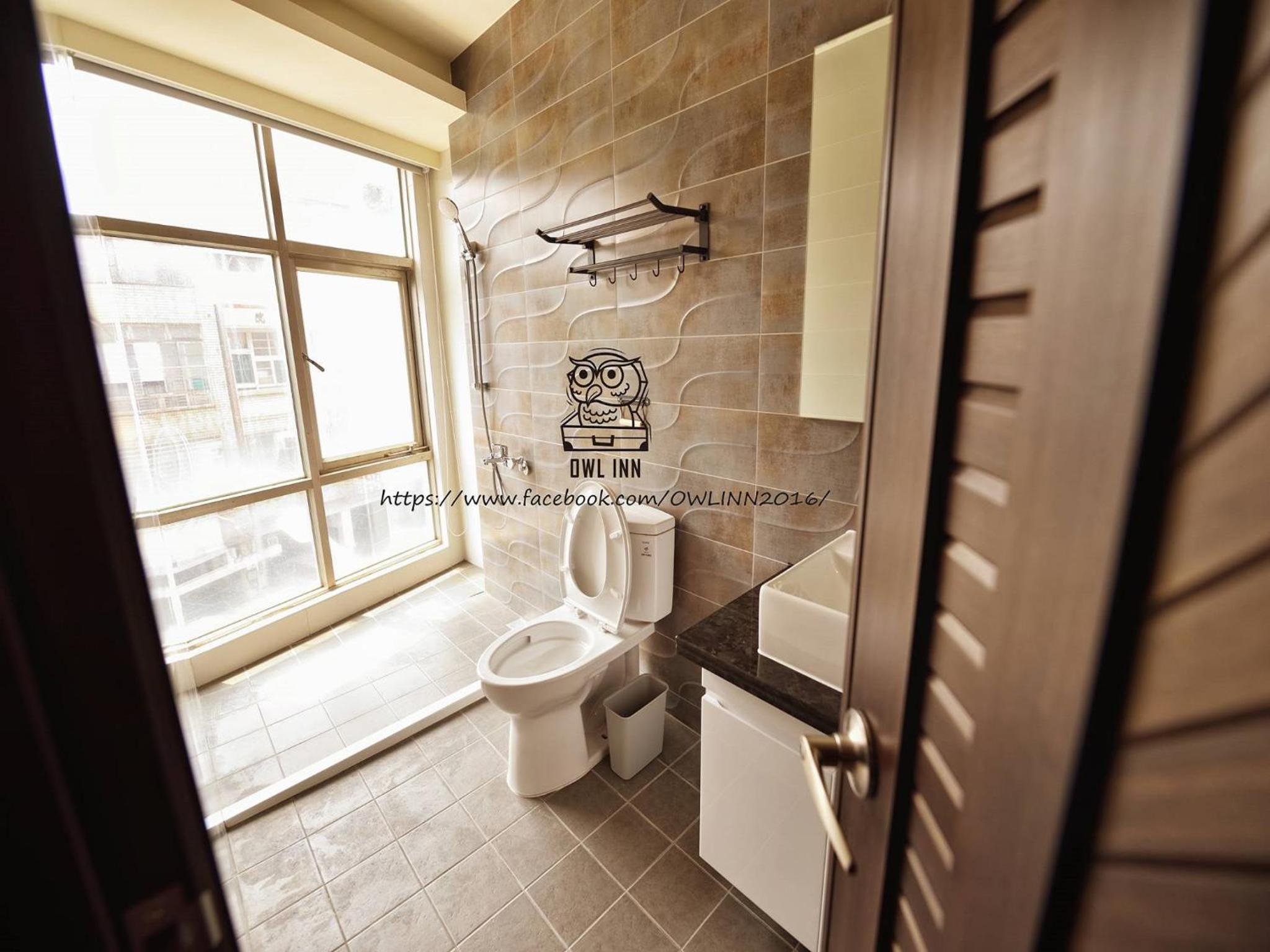 Owl Inn 38/47