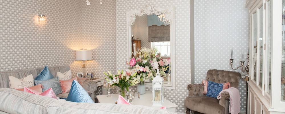 Jessop House 24/40
