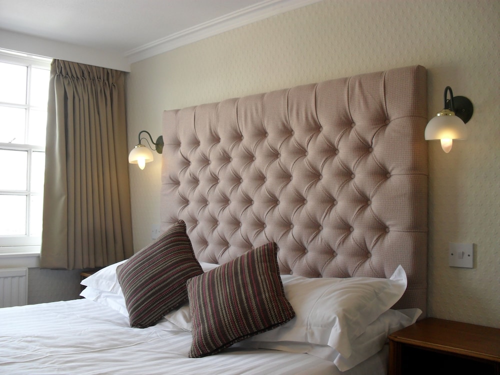 Albany Hotel 21/39