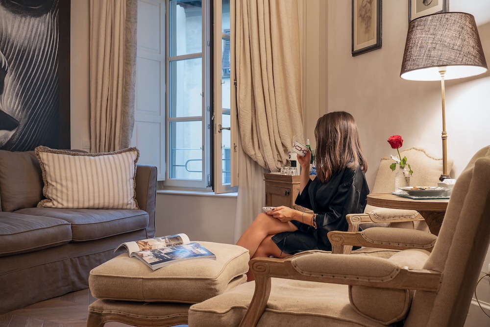 Corte Calzaiuoli Elegant Suites 29/50