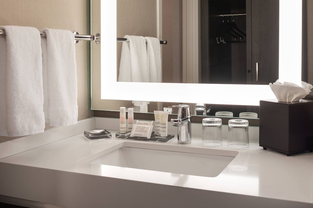 Ann Arbor Marriott Ypsilanti At Eagle Crest 29/57