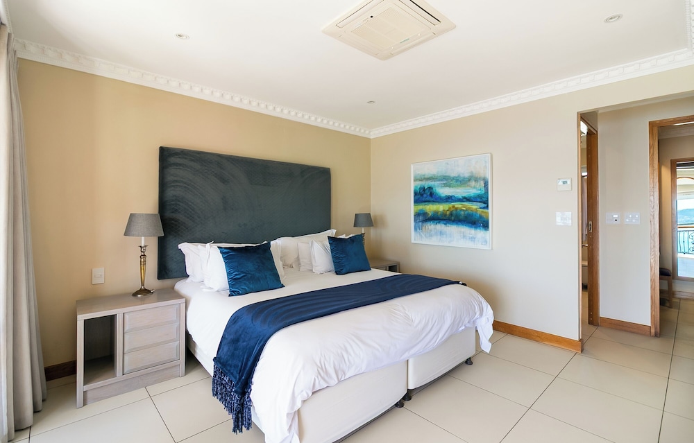 St James Of Knysna 7/50