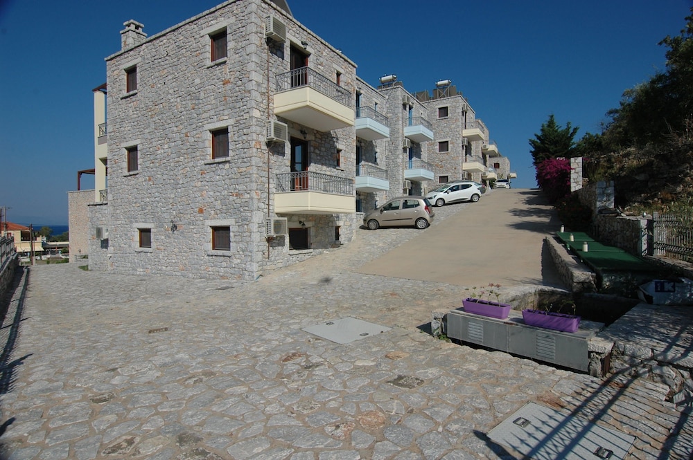 Vathi Hotel 42/50