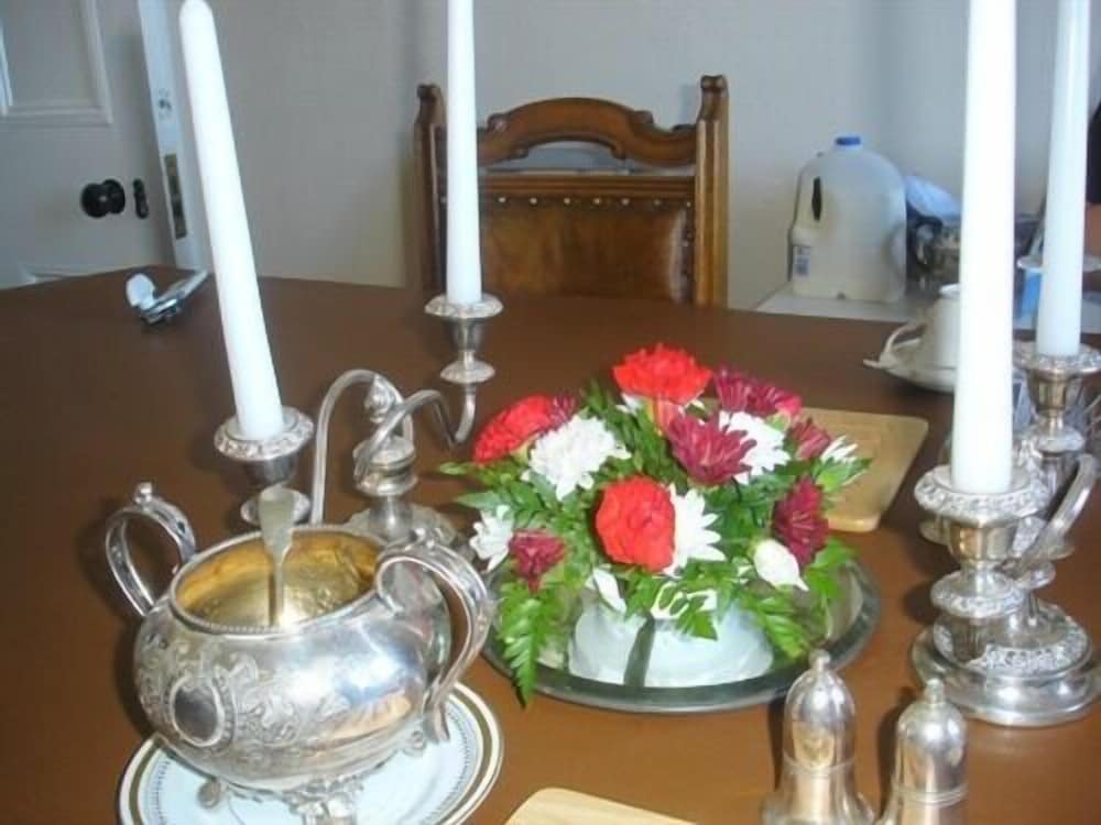 Carlton Seamill B&amp;B 24/50