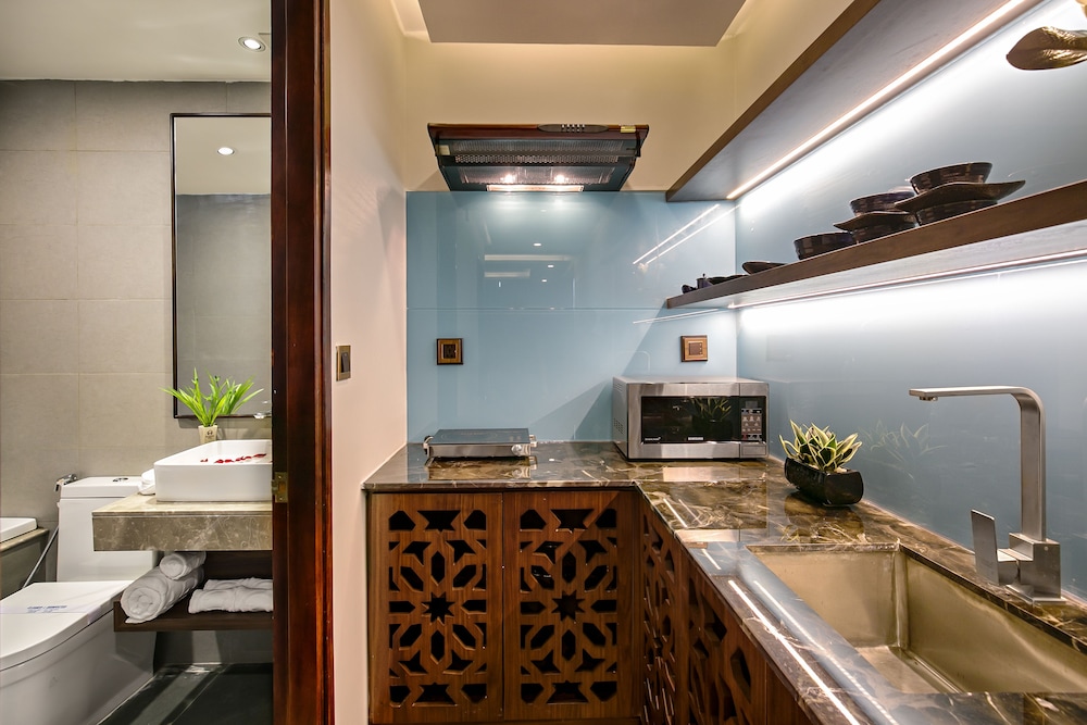 Halina Hotel & Apartment 48/48