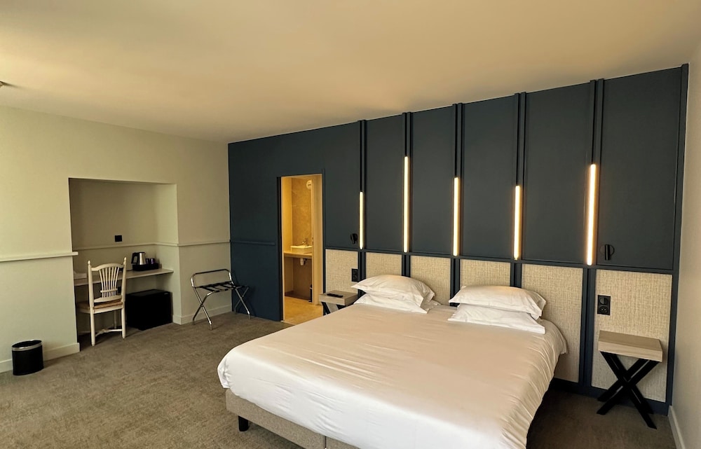 Hotel Medieval 13/50