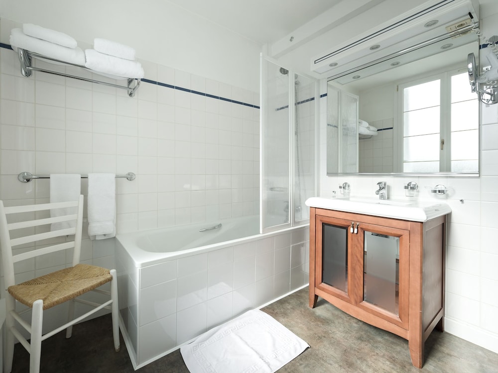 Armoric Hotel 23/57