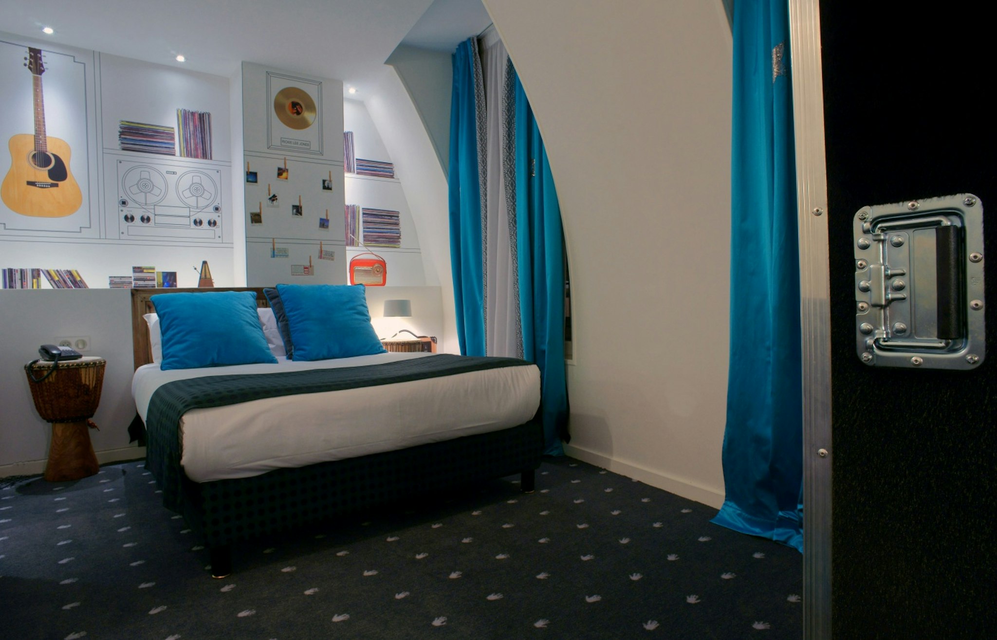 Hotel Du Triangle D Or 5/56