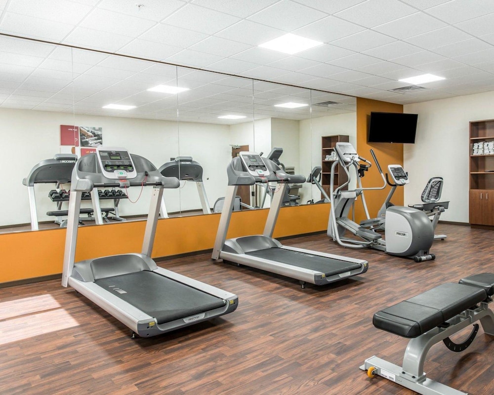 Comfort Suites Dunnellon near Rainbow Springs 22/40