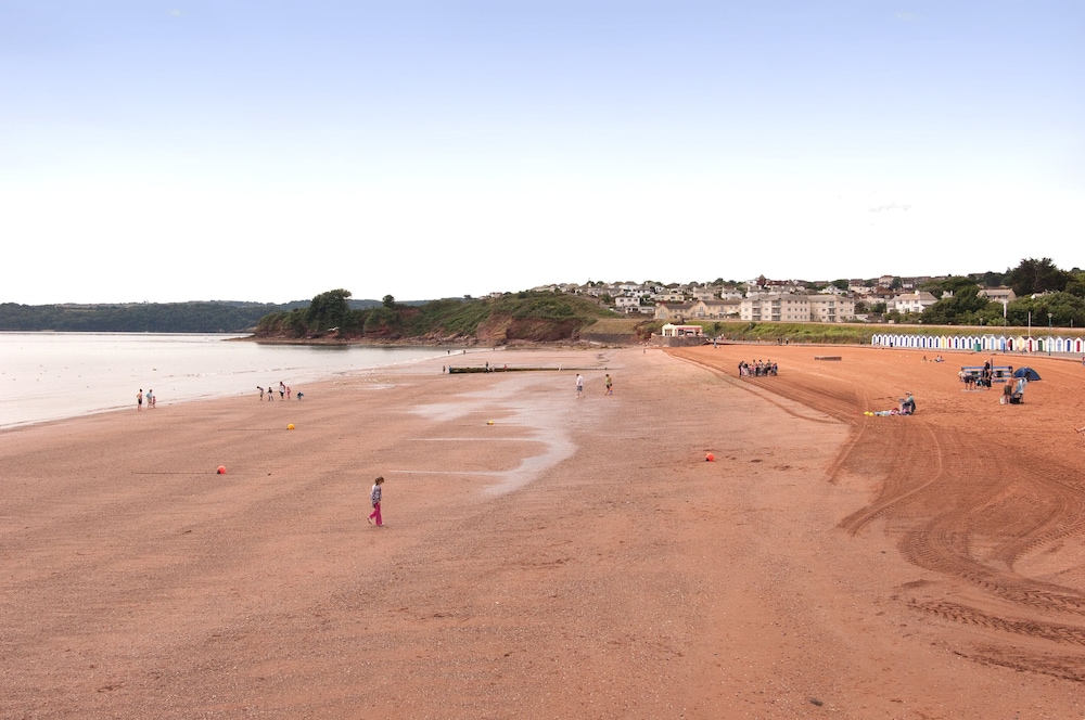 Premier Inn Paignton Seafront (Goodrington Sands) 45/48