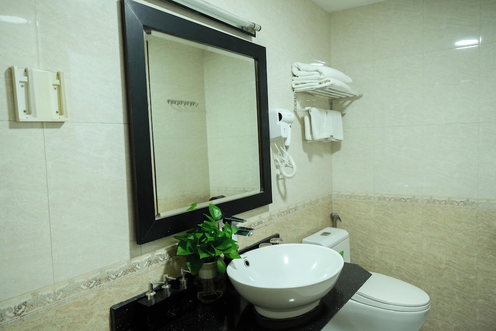 OYO 518 Chariot Hotel 46/50