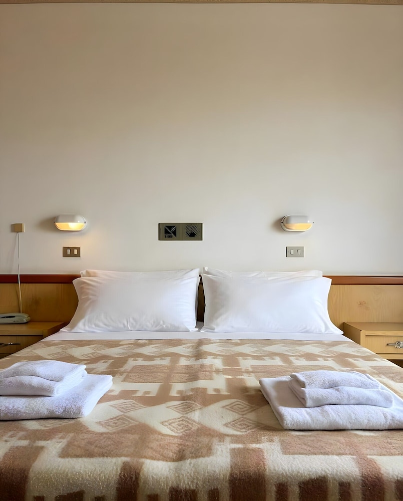 Hotel Columbia Frontemare 16/41