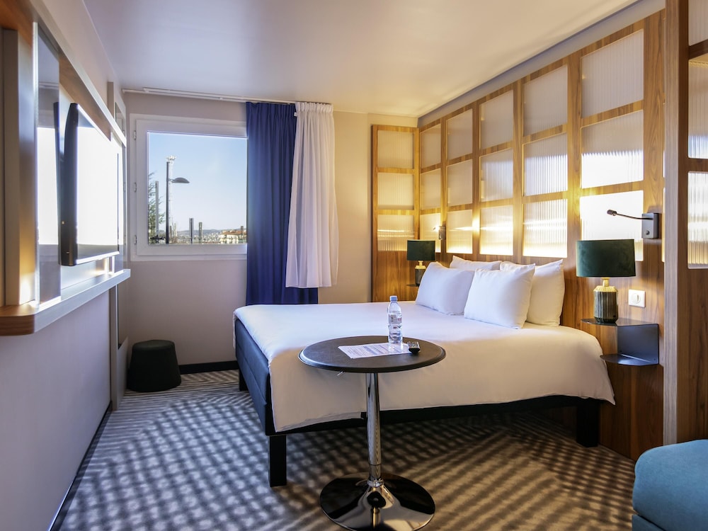 ibis Styles Saint Etienne Gare Chateaucreux 26/65