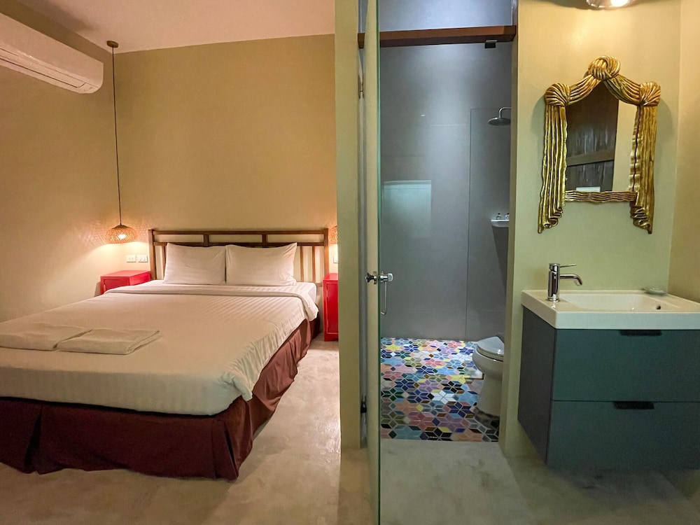 Villa Phra Sumen Bangkok 32/67