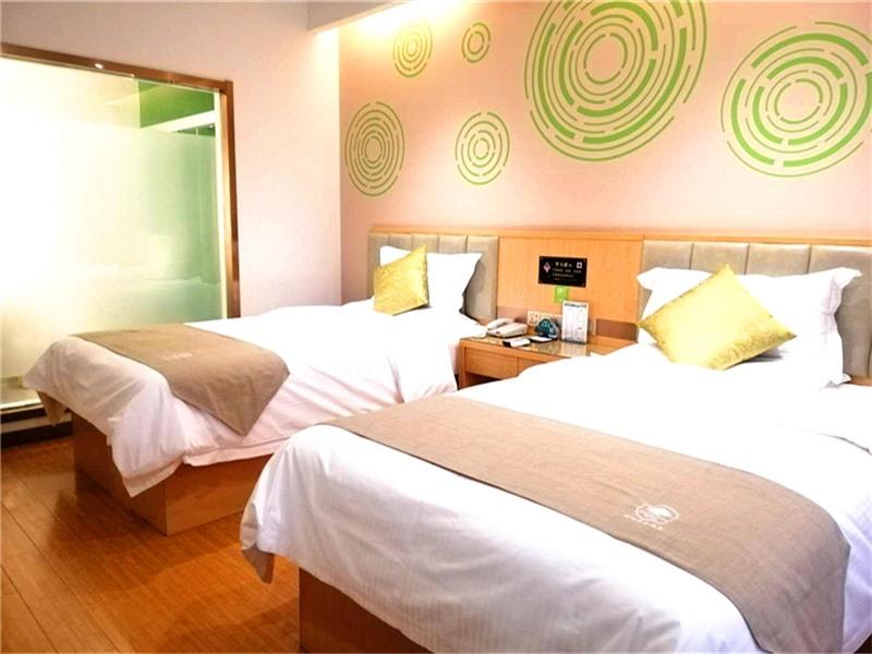 GreenTree Inn Xingtai Julu County Fengqing Road 10/39