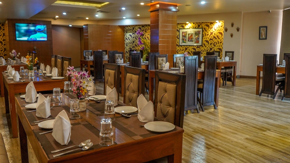 Hotel Jsr Continental 30/50