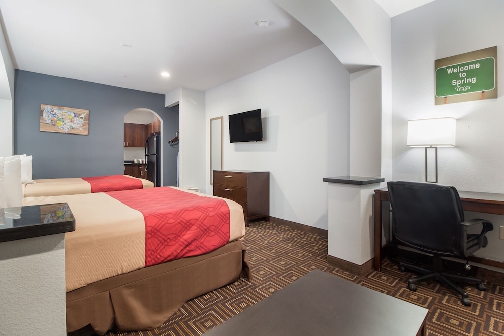 ECONO LODGE INN & SUITES SPRING - HOUSTON NORTH 15/24