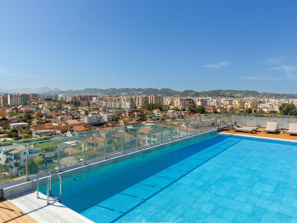 Mercure Tirana 48/73