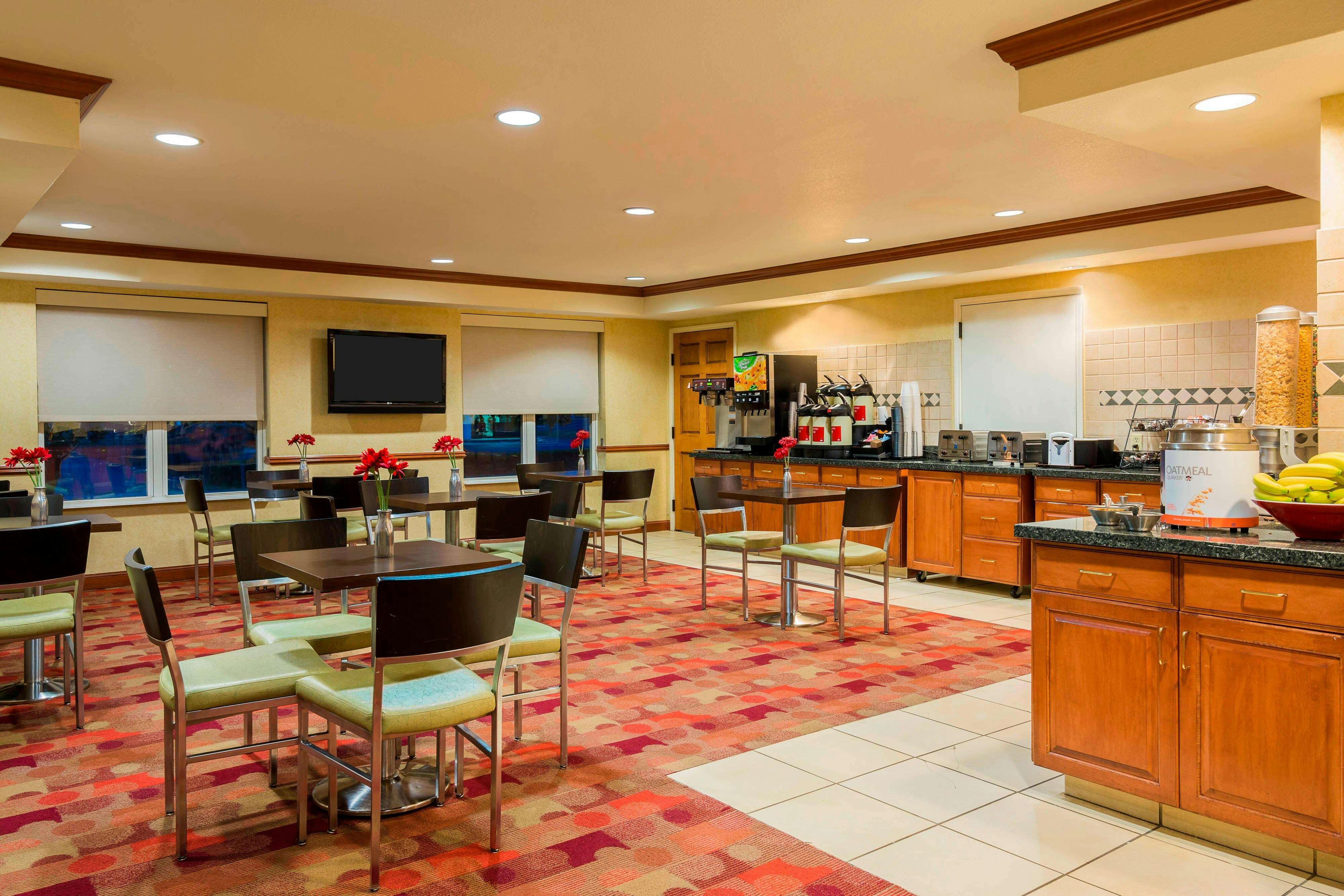 Towneplace Suites By Marriott Springfield 25/37