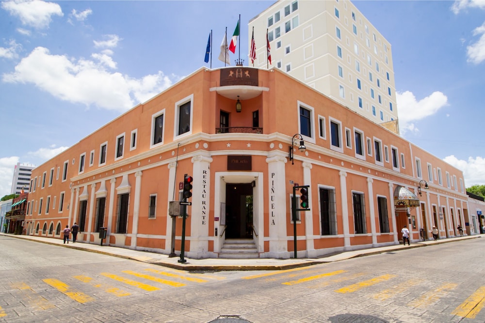 Hotel Merida 58/70