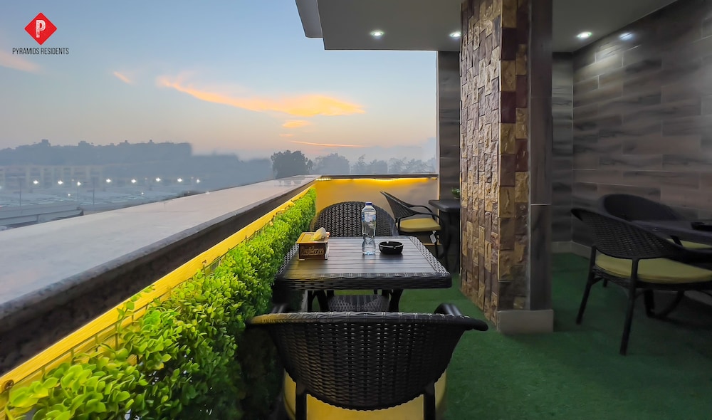 Pyramids Residence Guest House 43/50