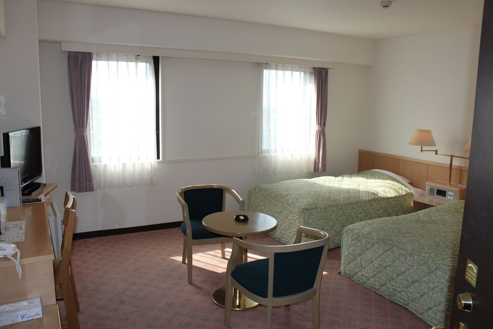 Miyako Daiichi Hotel 57/74