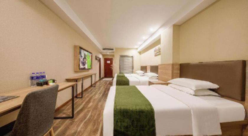 GreenTree Inn Changzhou Henlin Town Zhongtian Express Hotel 22/48