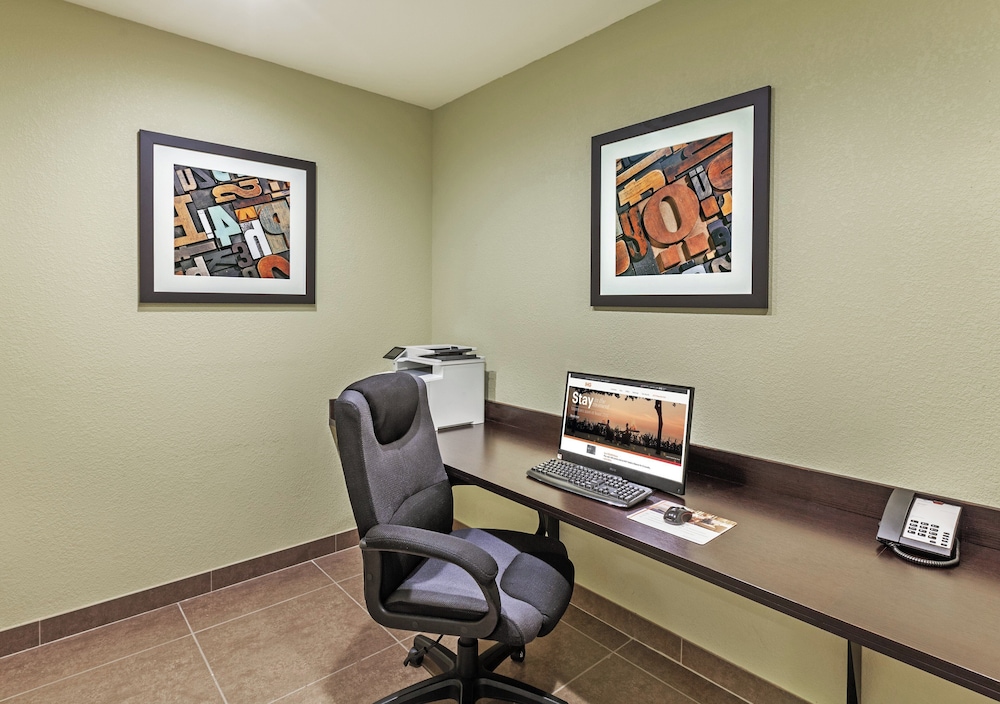 Candlewood Suites Houston North I45 Spring An Ihg Hotel 34/44