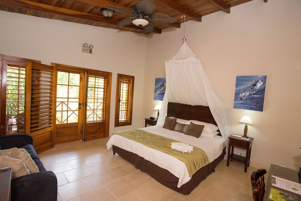The Falls Resort at Manuel Antonio 22/70