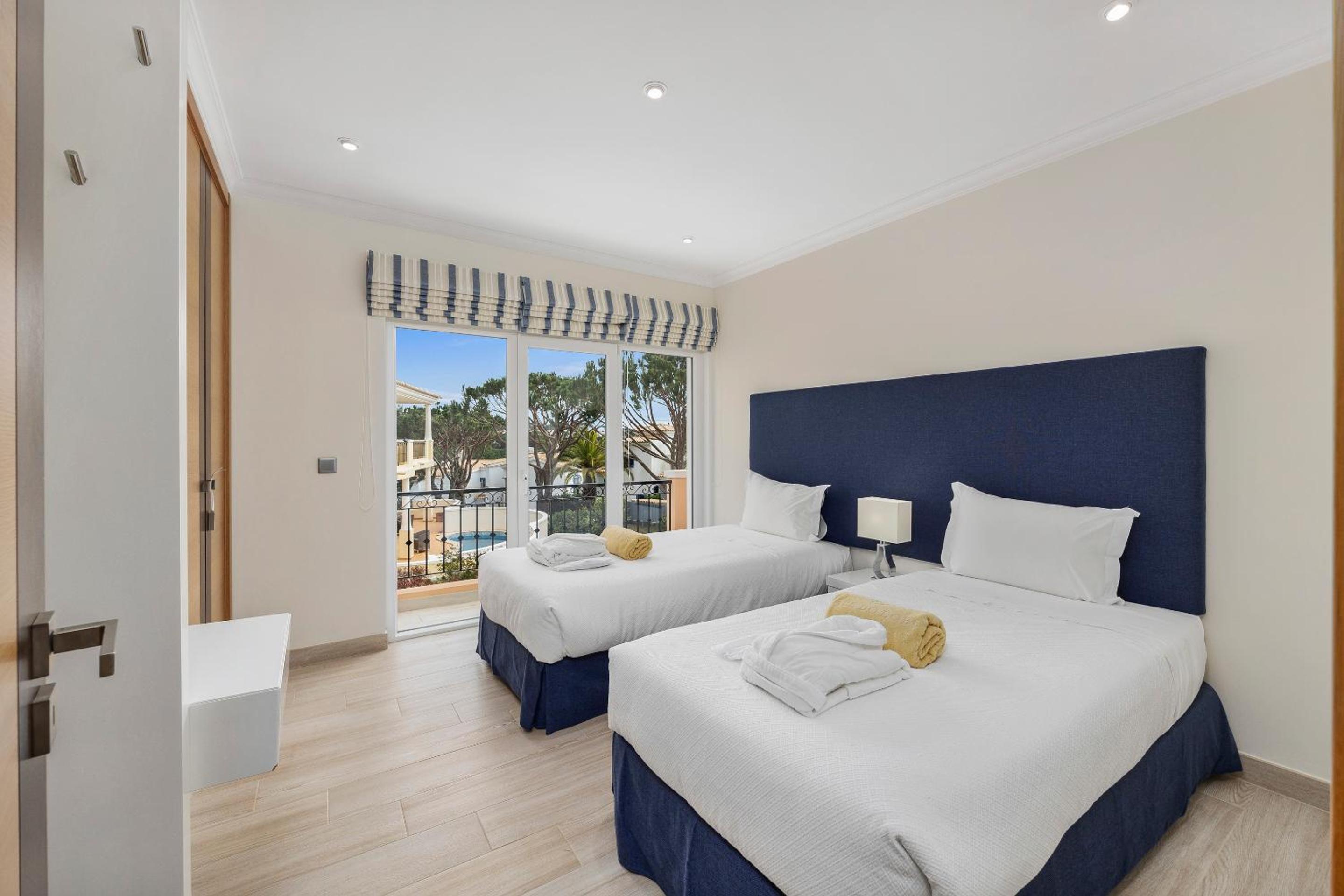 Deluxe, Apartment