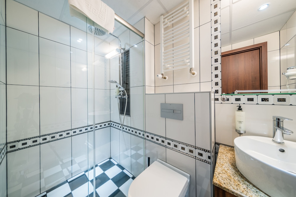 Hotel Piast 50/50
