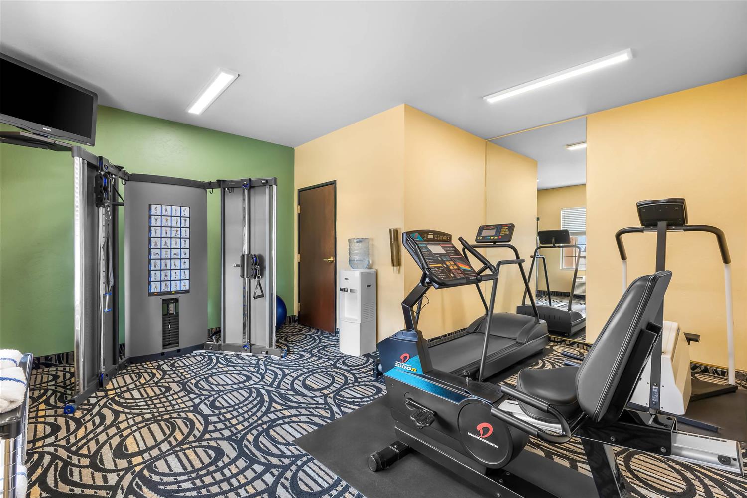 Quality Inn and Suites Airport West 32/57