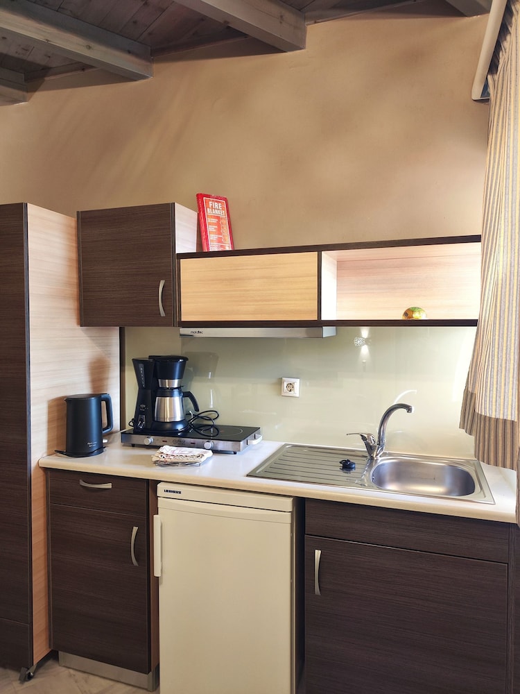 Eko Suites 53/53