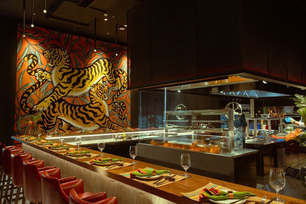 Ad Lib Hotel Khon Kaen 8/50