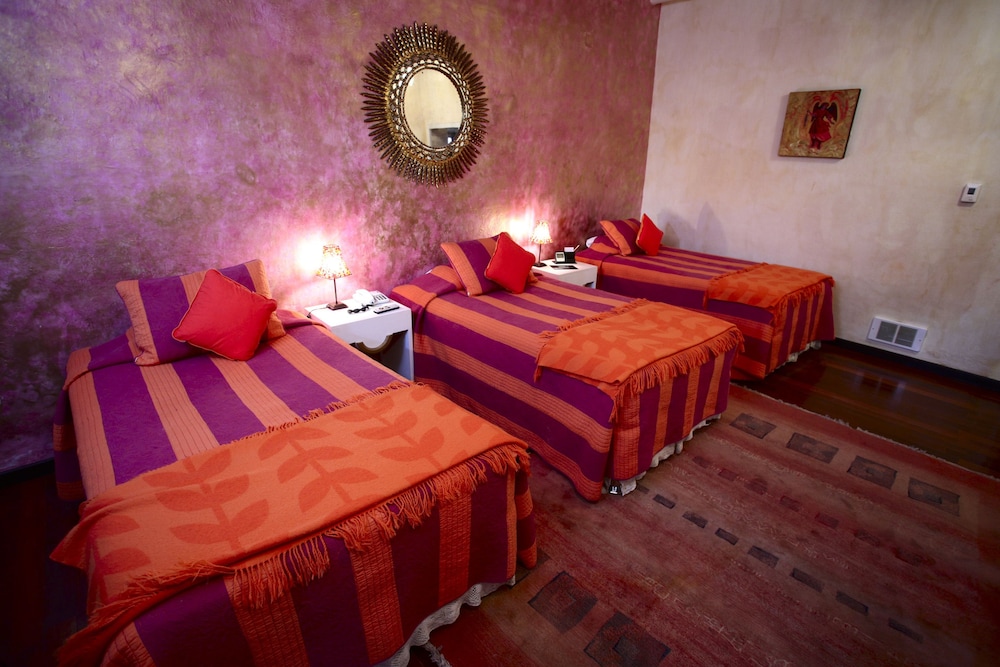 ANDEAN WINGS BOUTIQUE HOTEL 28/35