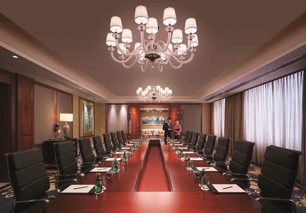 Shangri La Guilin 32/49