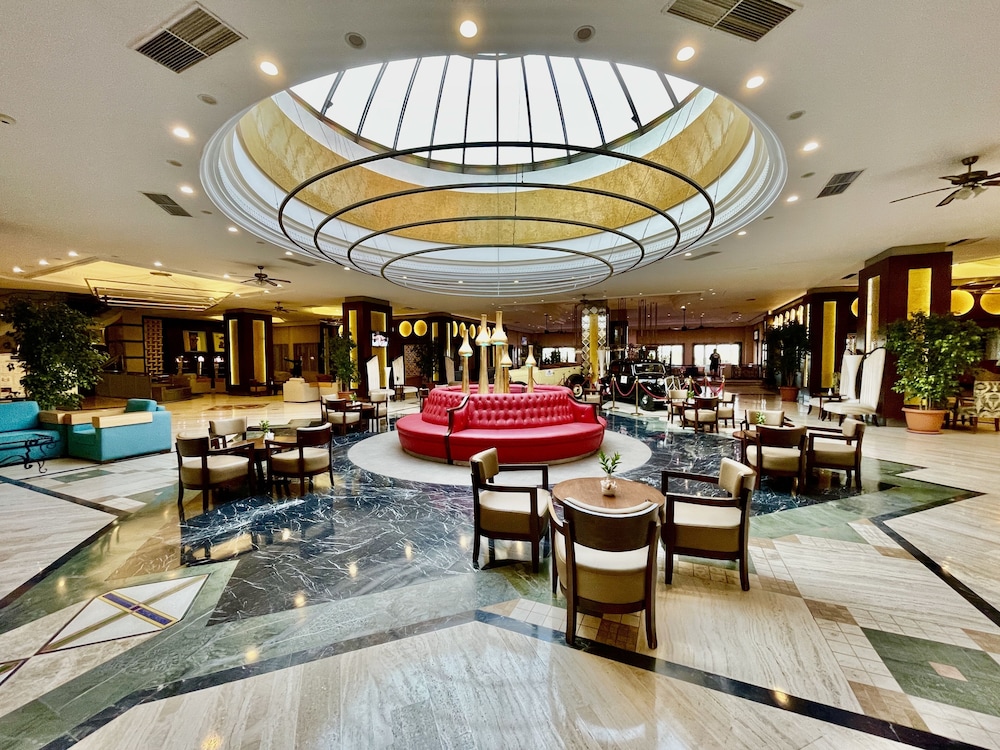 Belconti Resort Hotel 66/87