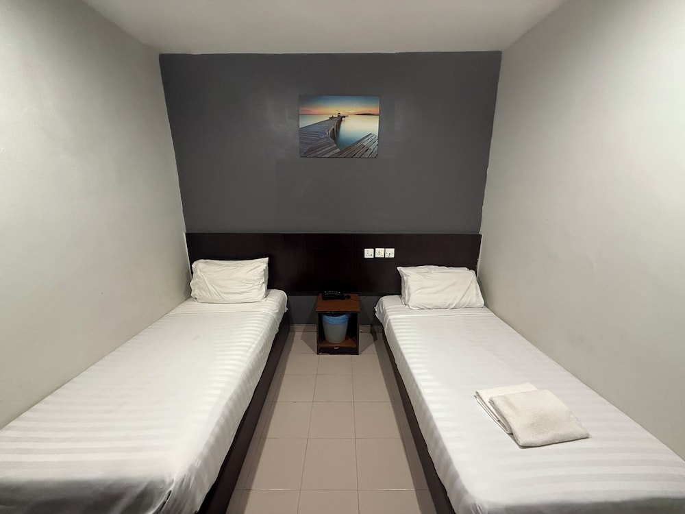 Tiong Nam Hotel 17/49