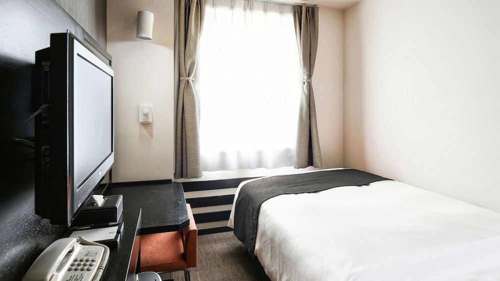 Vessel Inn Hakata Nakasu 27/66