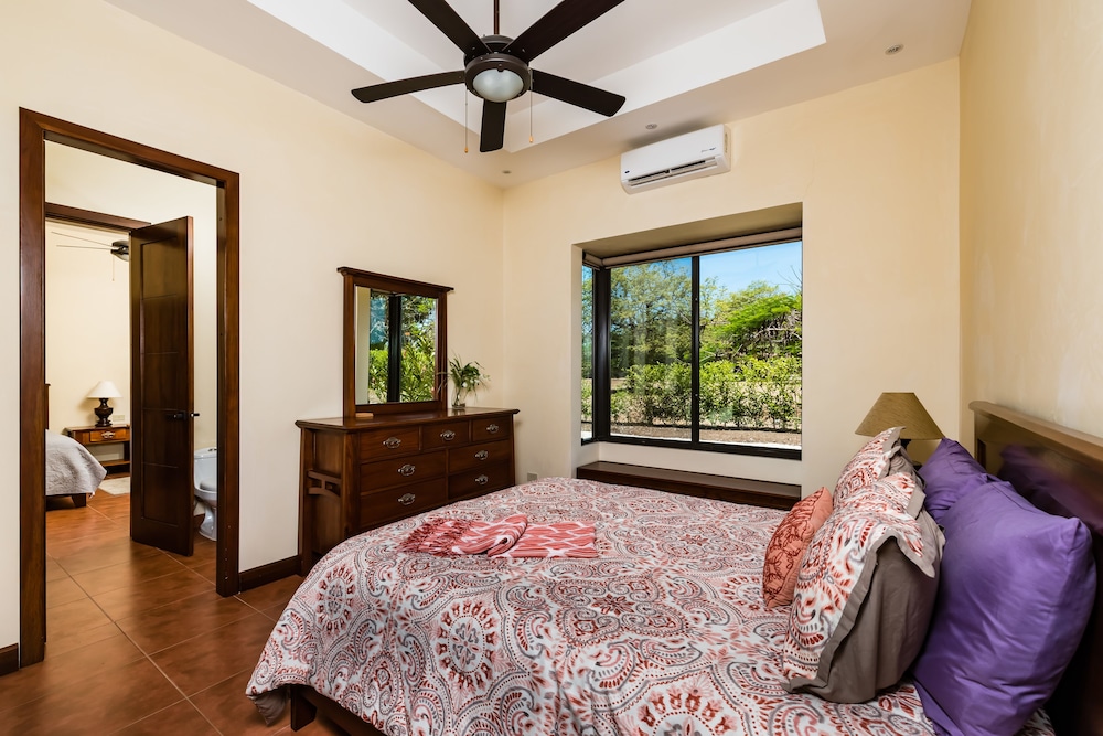 Hacienda Pinilla Vacation Rentals 16/84