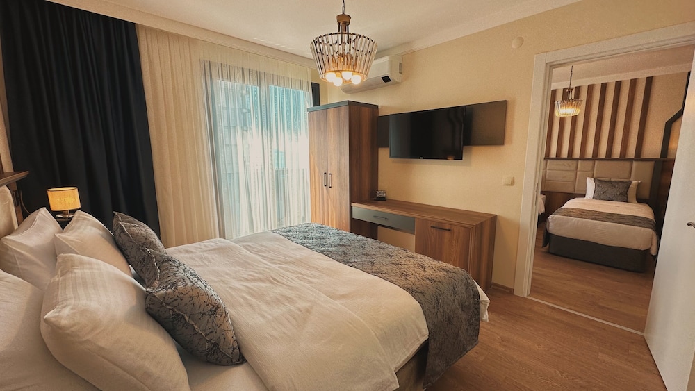 Biliris hotel 5/31