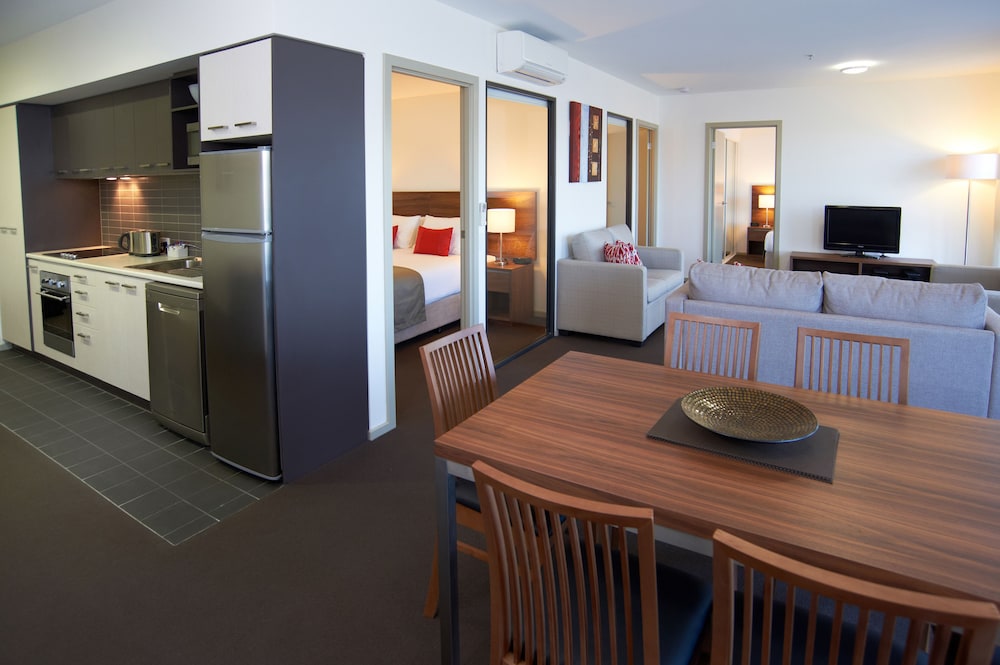 Quest Werribee 26/44