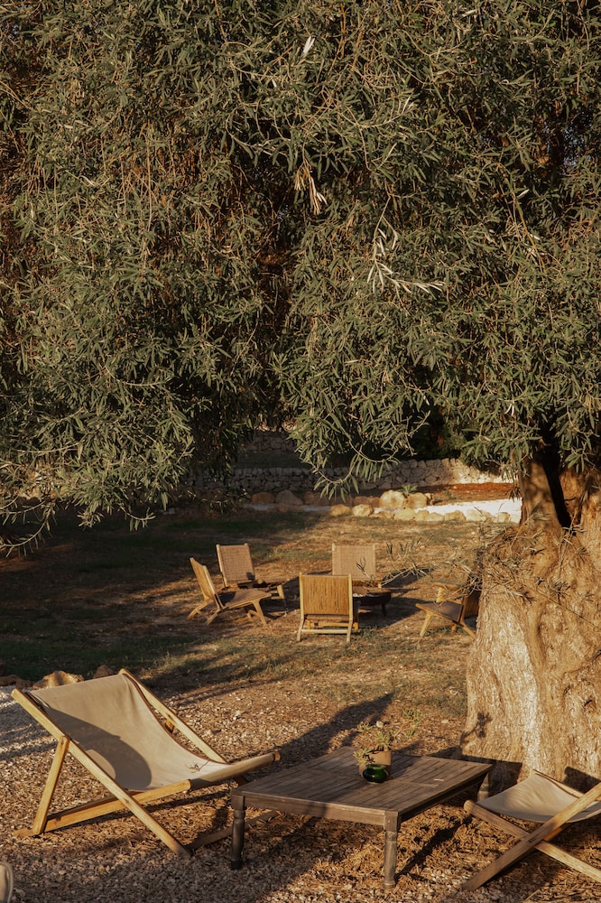 Iuta Glamping & Farm 51/54