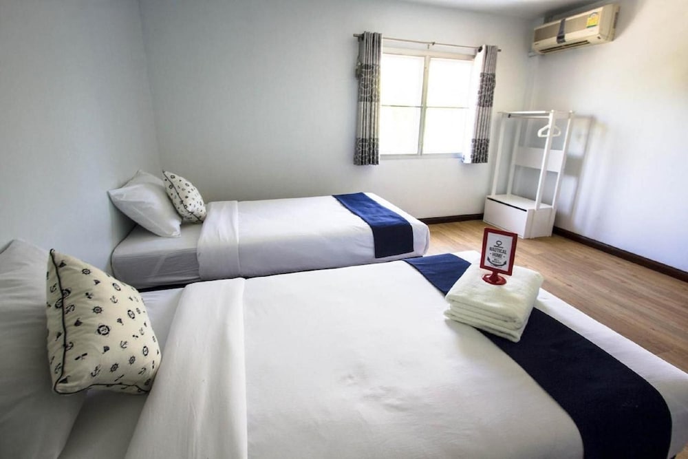 Nautical Home Bed & Breakfast Khaolak 21/68