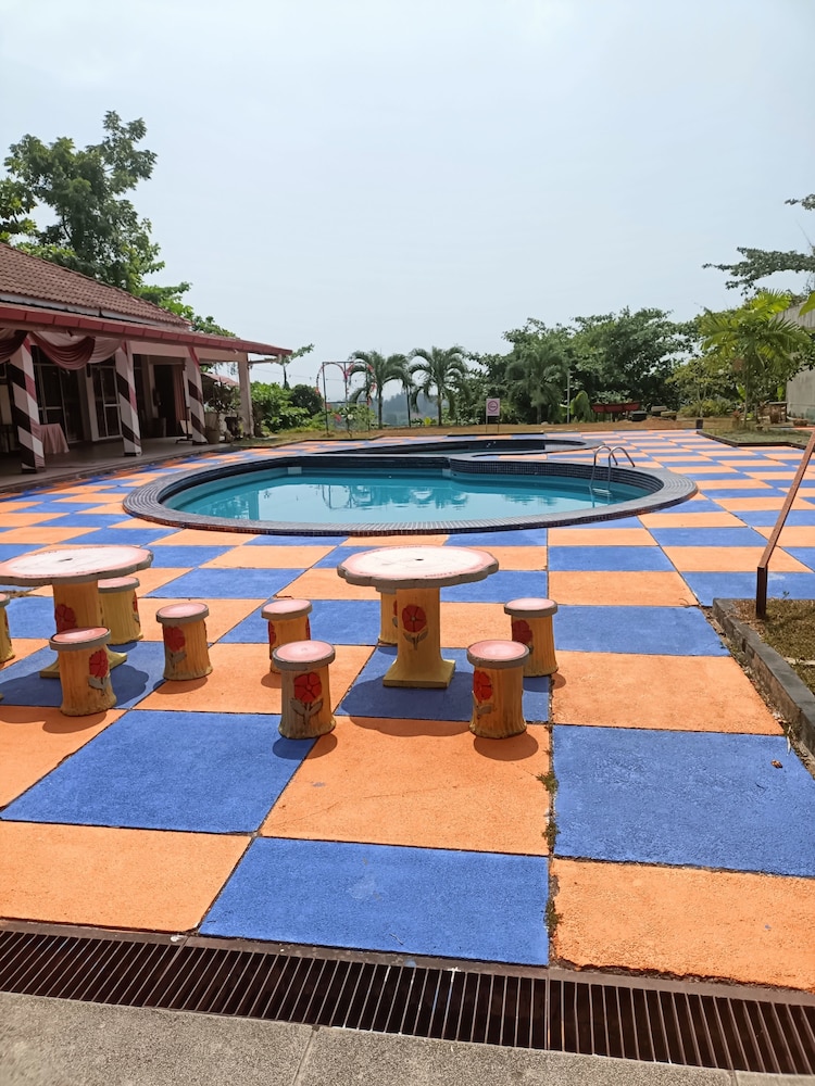 Motel Desa 36/36
