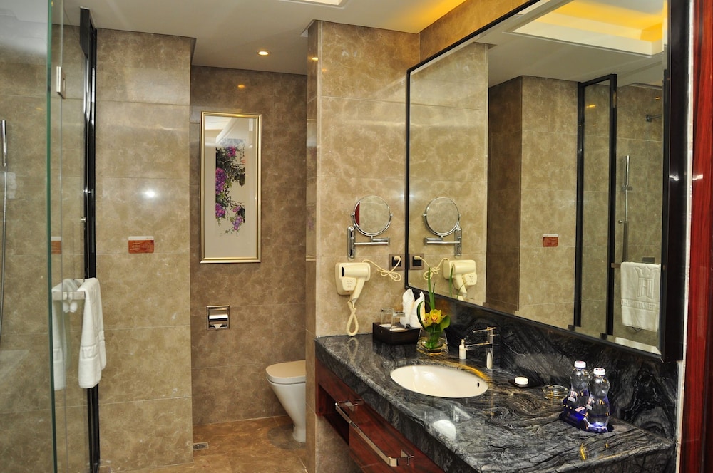 Tong Yu International Hotel 30/39
