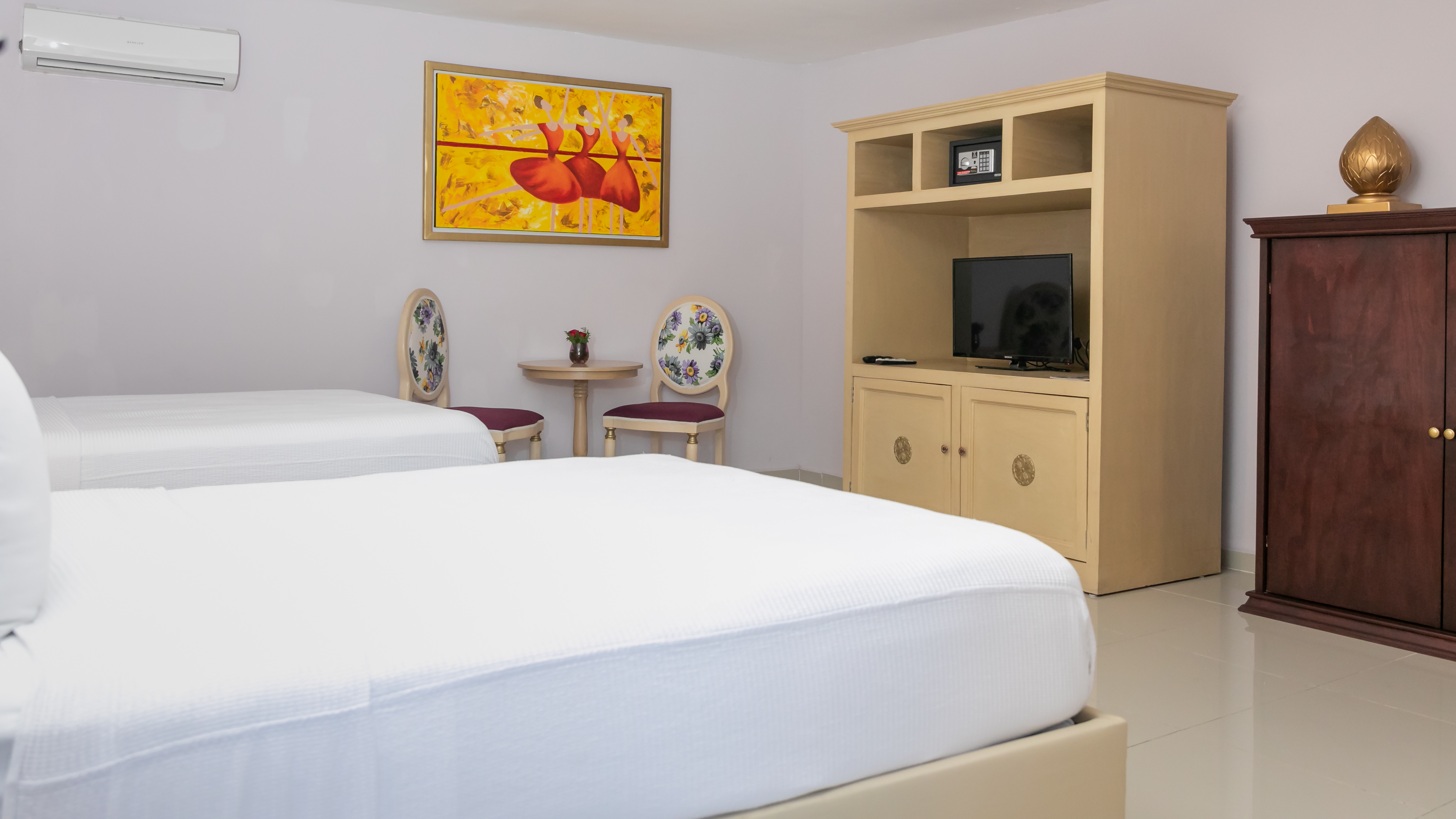 STANDARD, DOUBLE BED