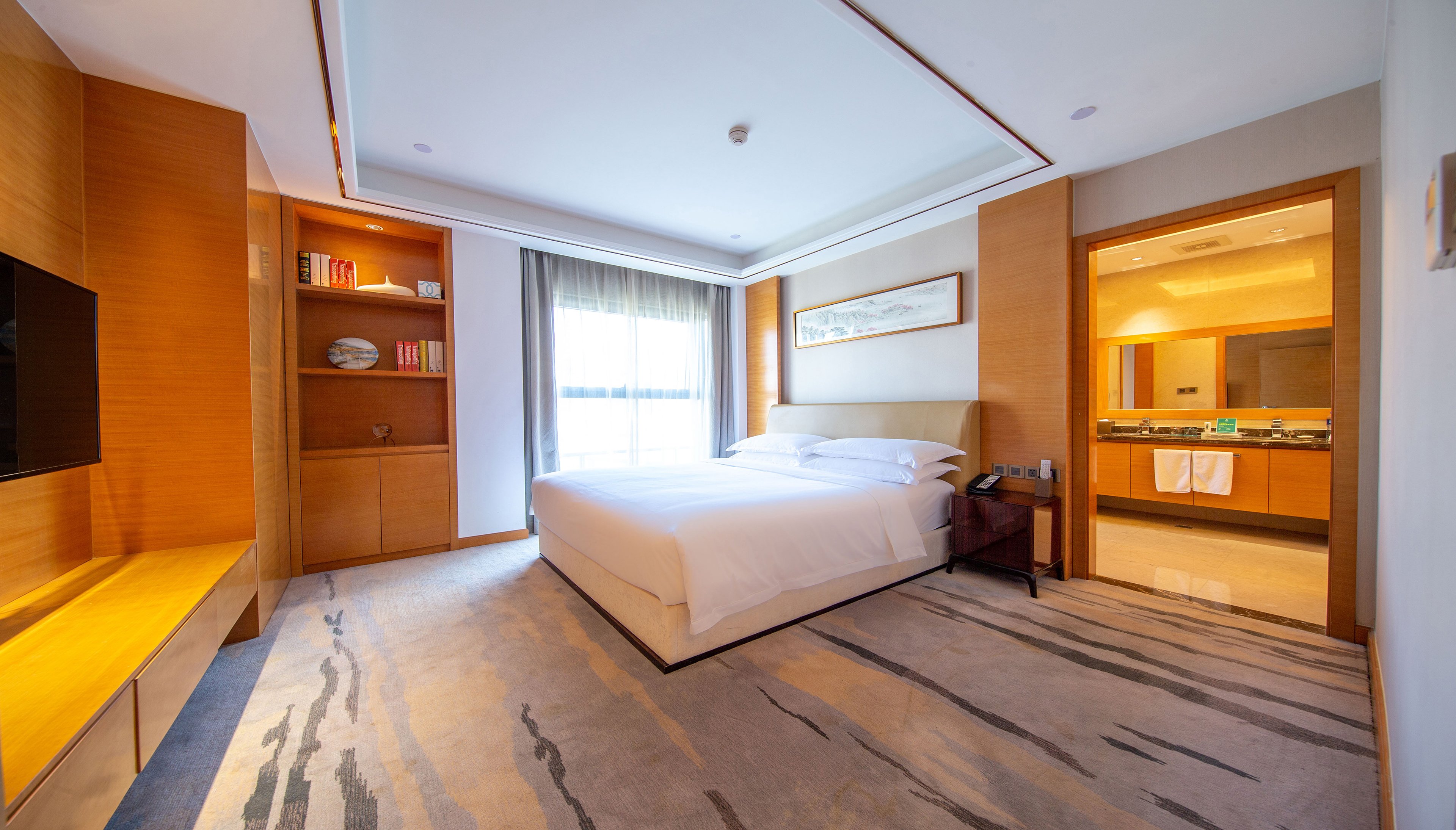 HOLIDAY INN NANJING XUANWU LAKE 16/77