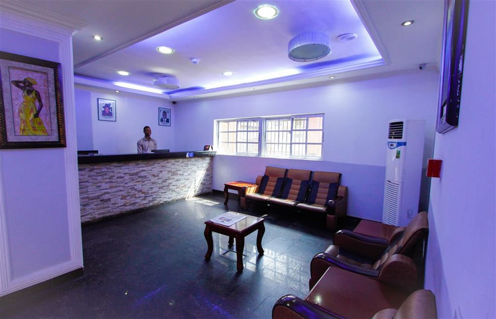 Beni Hotels 27/33