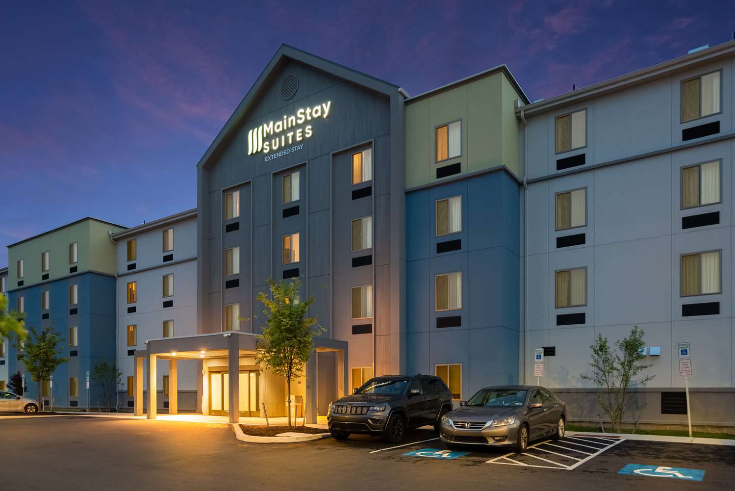 MainStay Suites Carlisle-Harrisburg 12/16
